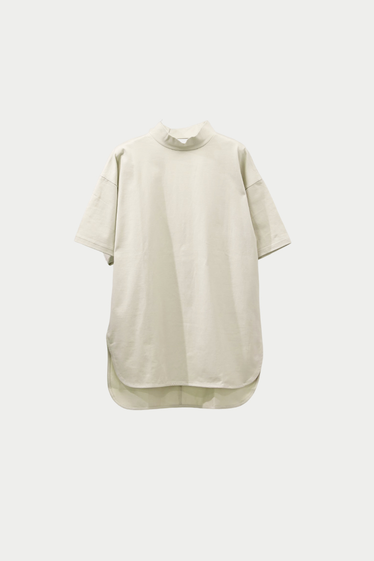 【新品未使用】machattバックオープンハイネックTシャツ（ブラック）