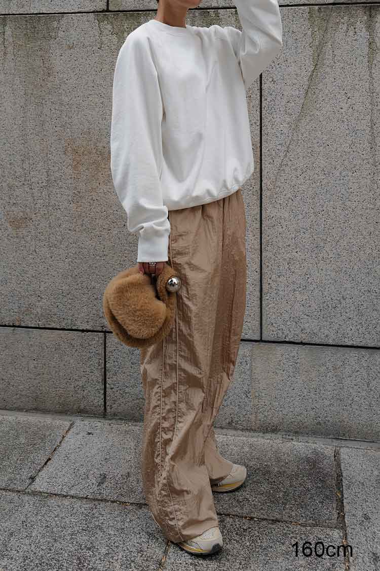 サイドラインナイロンパンツ（ベージュ） | MACHATT ONLINE STORE
