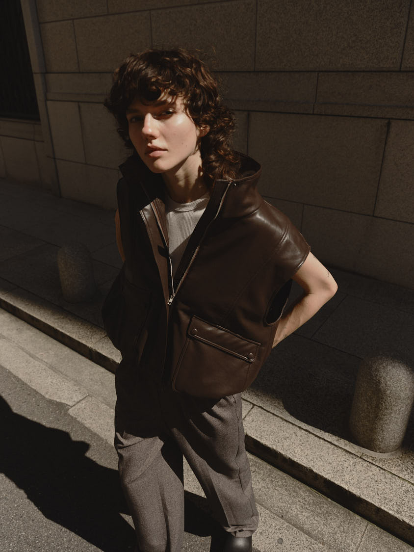 エコレザーベスト（ブラウン） | MACHATT ONLINE STORE