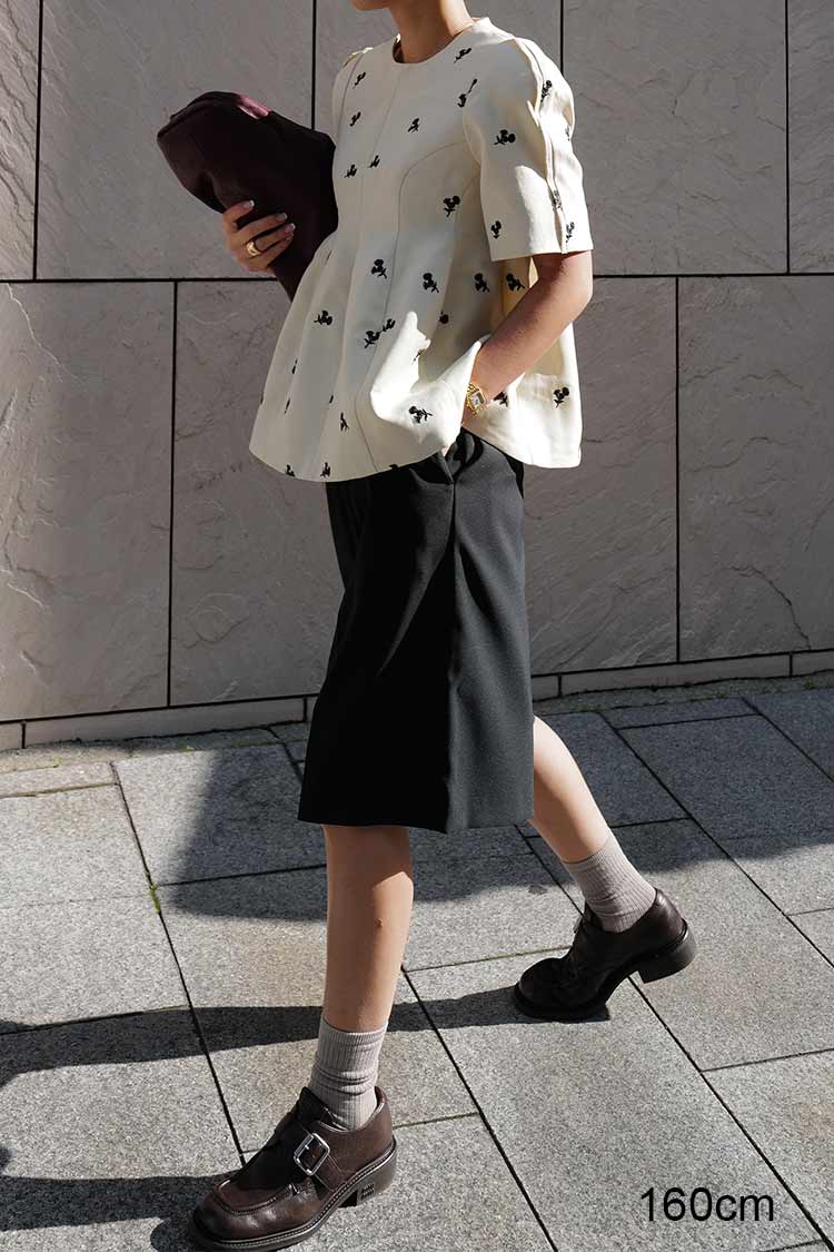 フォルムプルオーバー（フラワー/ベージュ） | MACHATT ONLINE STORE