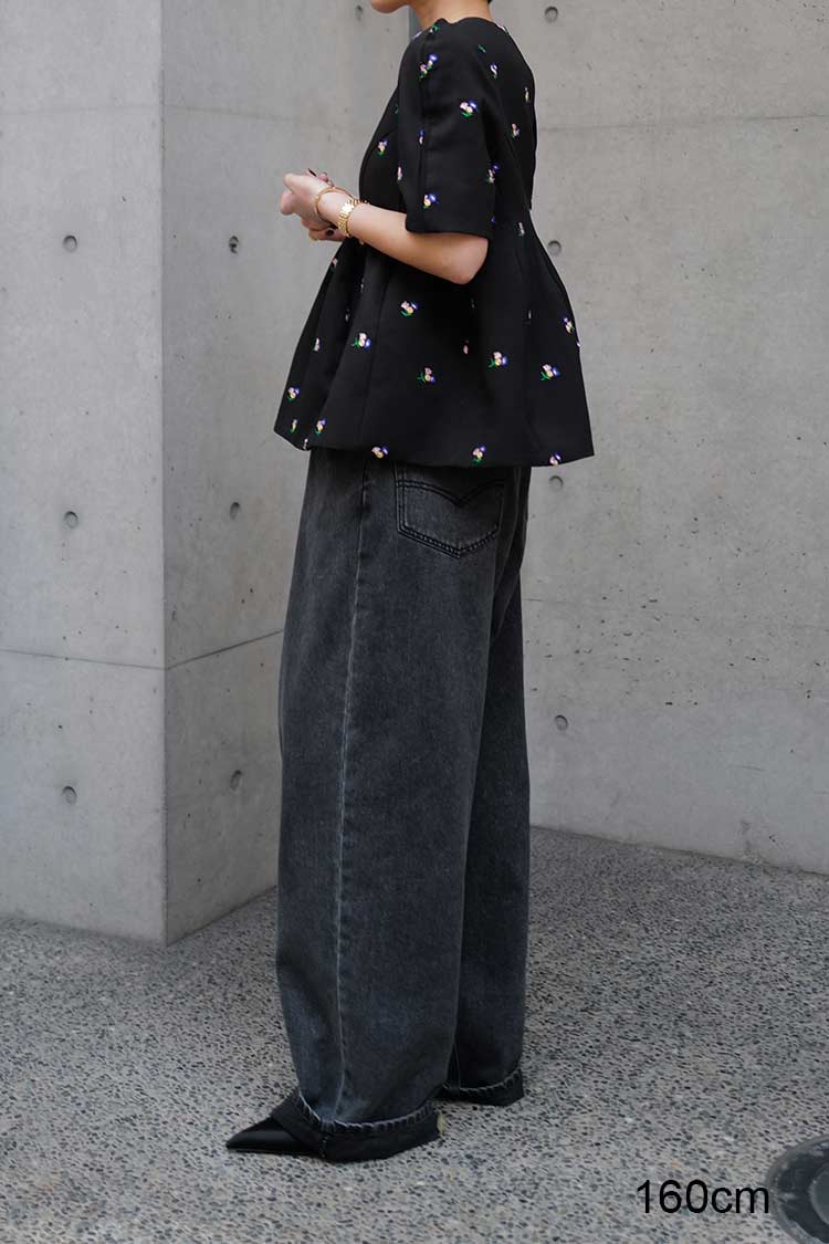 フォルムプルオーバー（フラワー/ブラック） | MACHATT ONLINE STORE