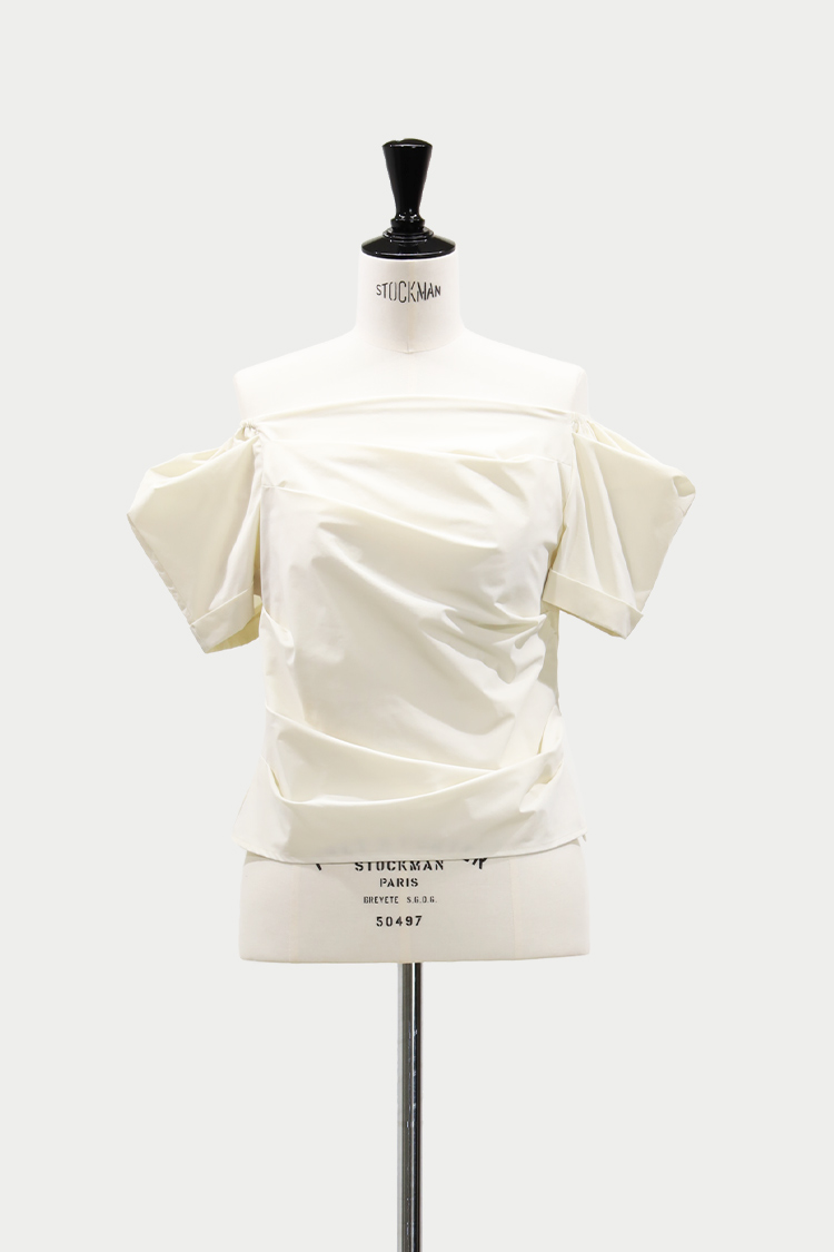 新品登場 | オフショルダートップス（エクリュ） MACHATT STORE ONLINE トップス