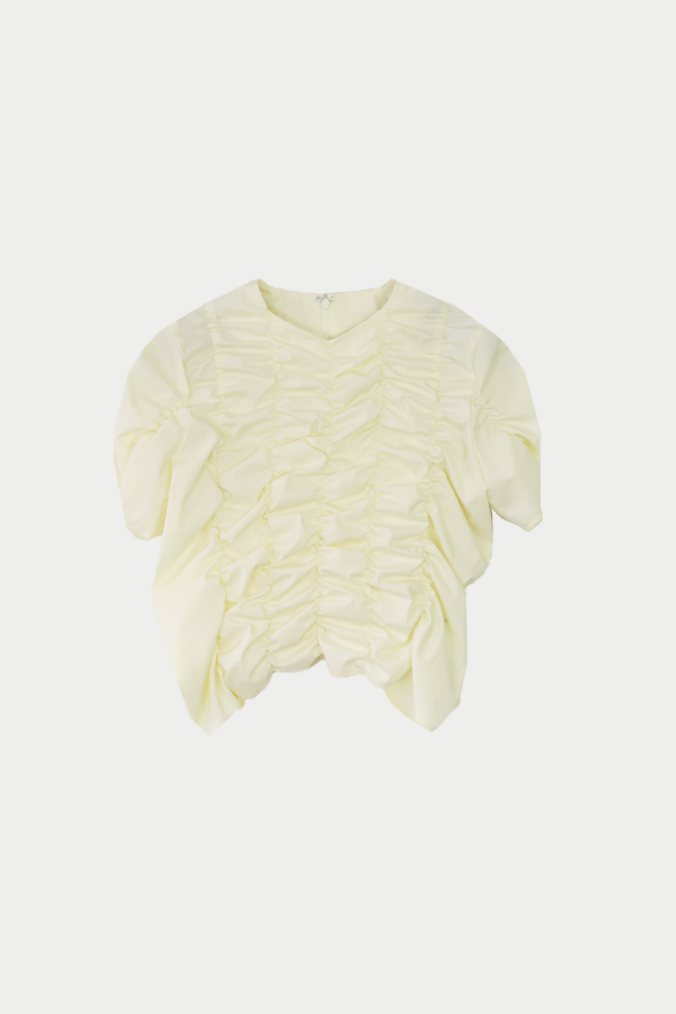 シャーリングトップス（クリーム） | MACHATT ONLINE STORE
