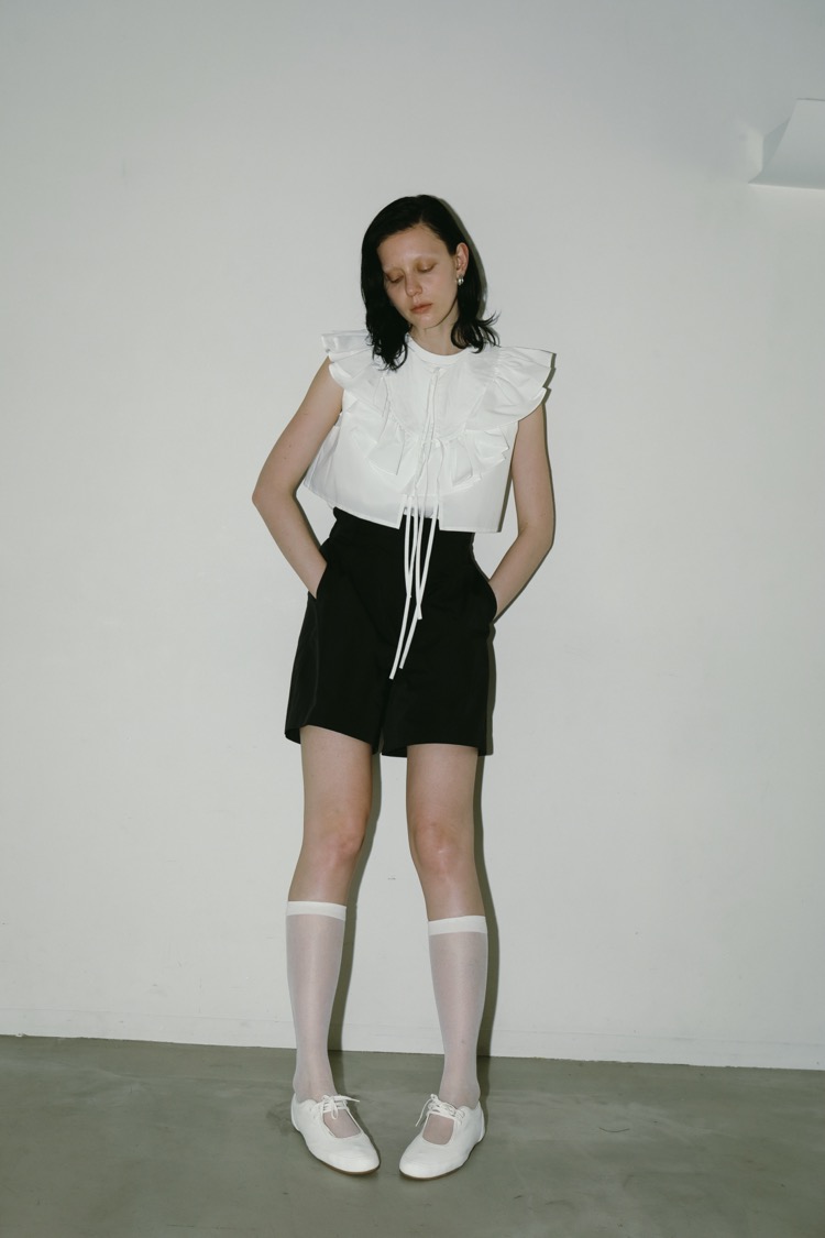 ラッフルブラウス（ホワイト） | MACHATT ONLINE STORE