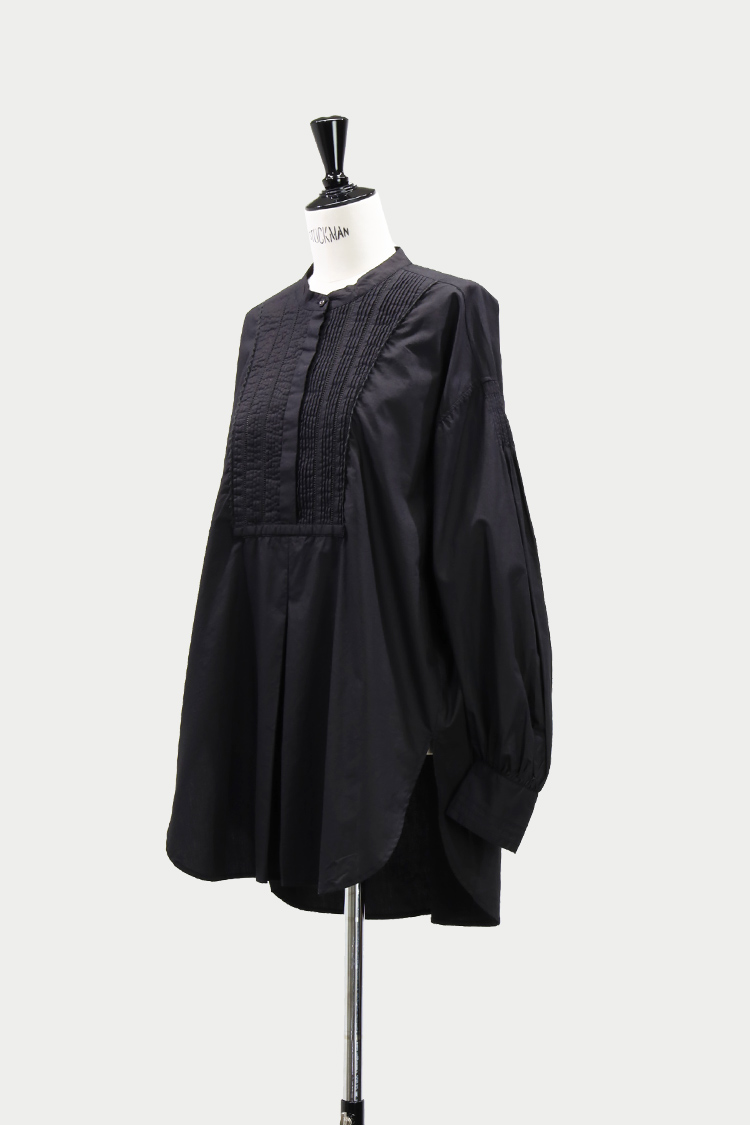 美品MACHATT プリーツカラーブラウス　ブラック □人気品□machatt マチャット プリーツオーバーカラーブラウス