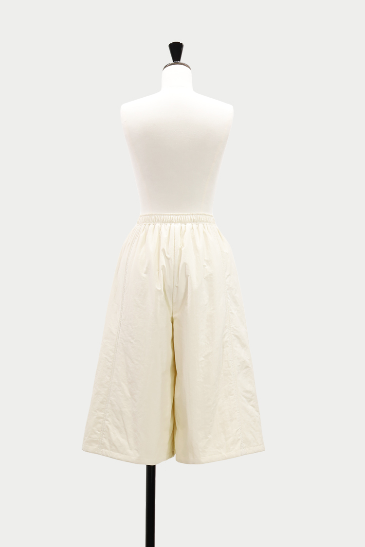 パファーキュロットパンツ（アイボリー） | MACHATT ONLINE STORE