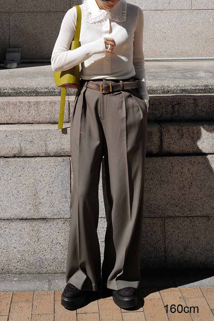 フリルカラーリブニット（アイボリー） | MACHATT ONLINE STORE