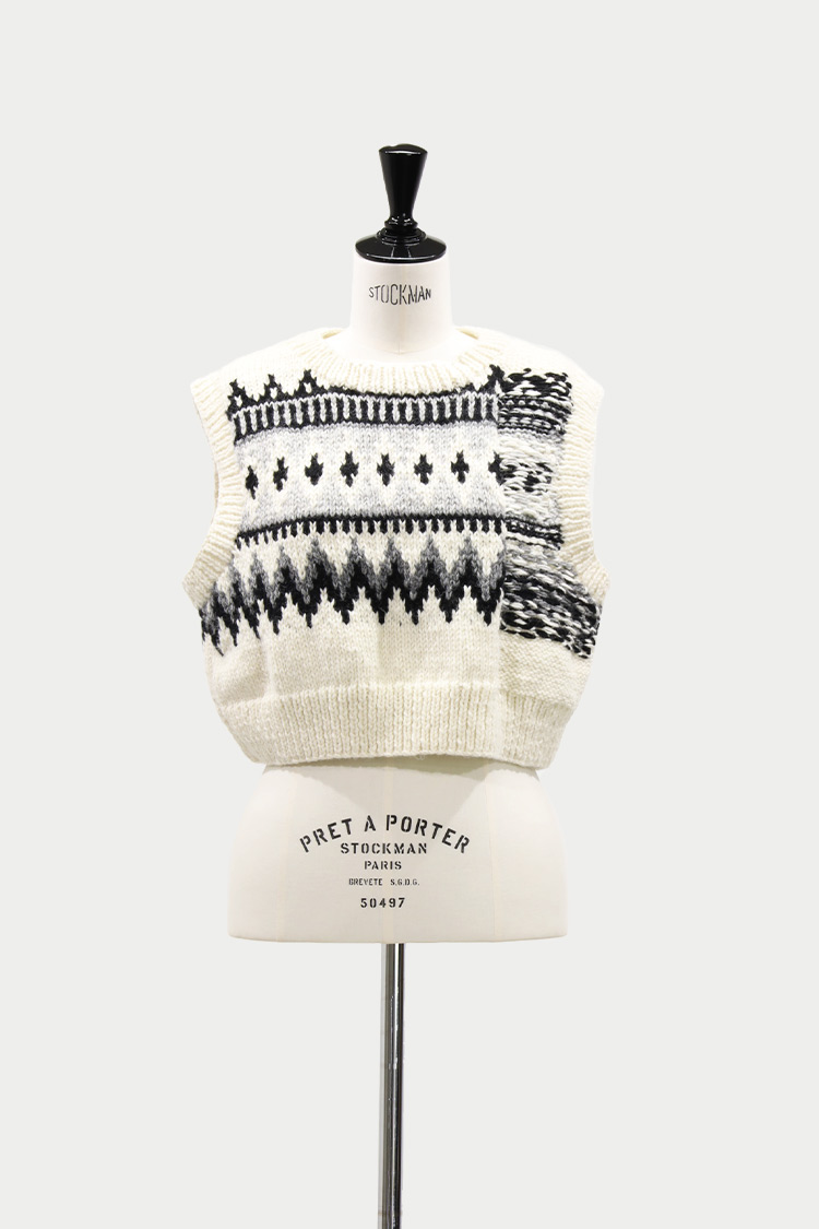 24h以内発送 machatt クロップドベスト ホワイト 新品 24h以内発送 machatt クロップドベスト ホワイト 新品 - メルカリ