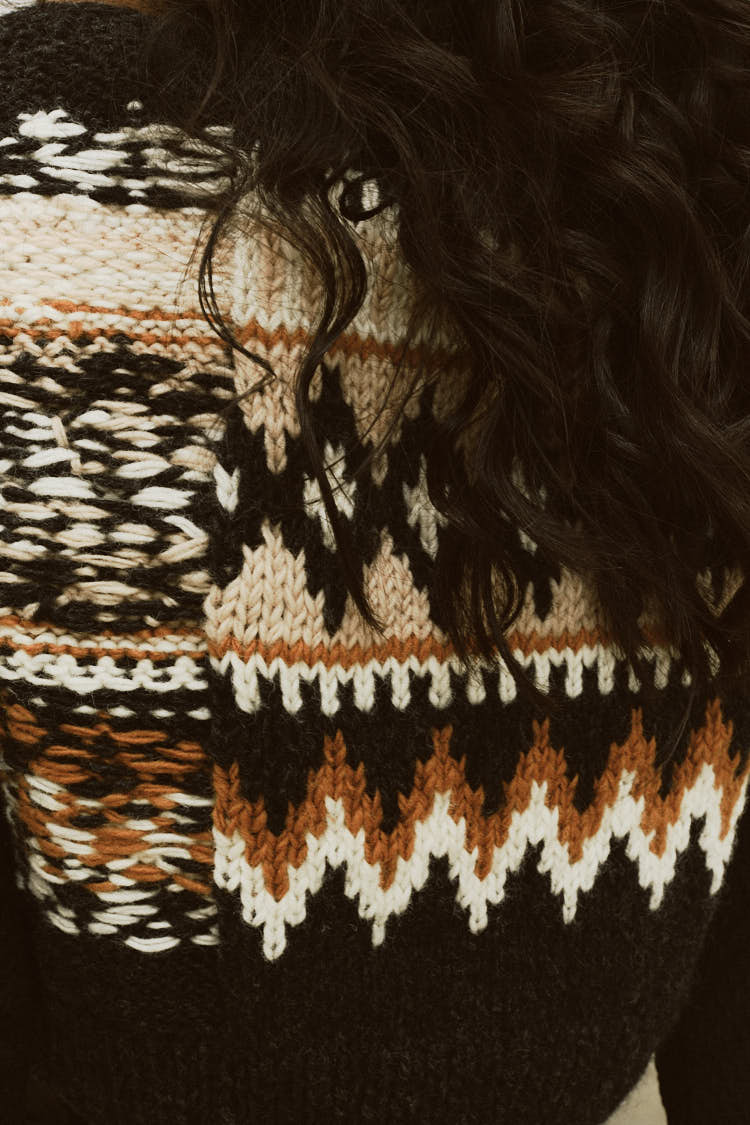 ノルディックニットベスト（チャコールグレー） | MACHATT ONLINE STORE