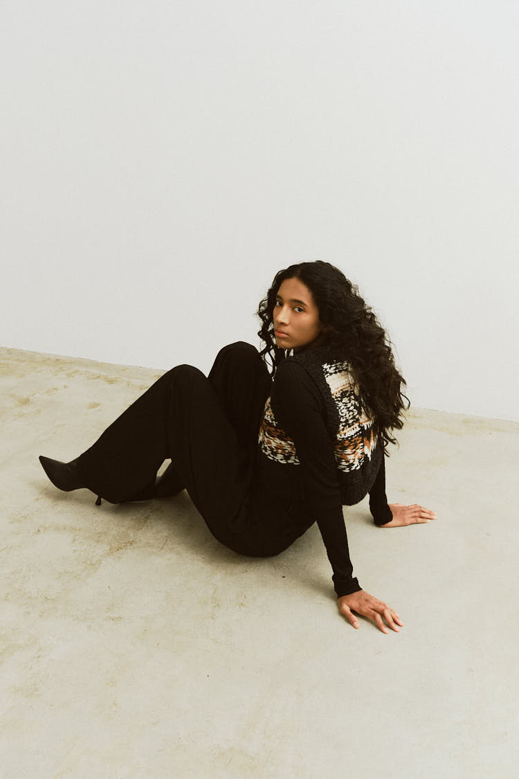 ノルディックニットベスト（チャコールグレー） | MACHATT ONLINE STORE