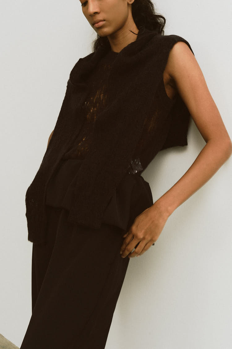 ペプラムパンツ（ブラック） | MACHATT ONLINE STORE