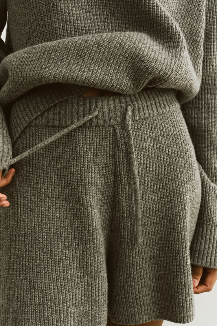 ラムズウールショートパンツ（グレー） | MACHATT ONLINE STORE