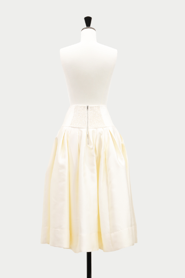 タックフォルムスカート | MACHATT ONLINE STORE