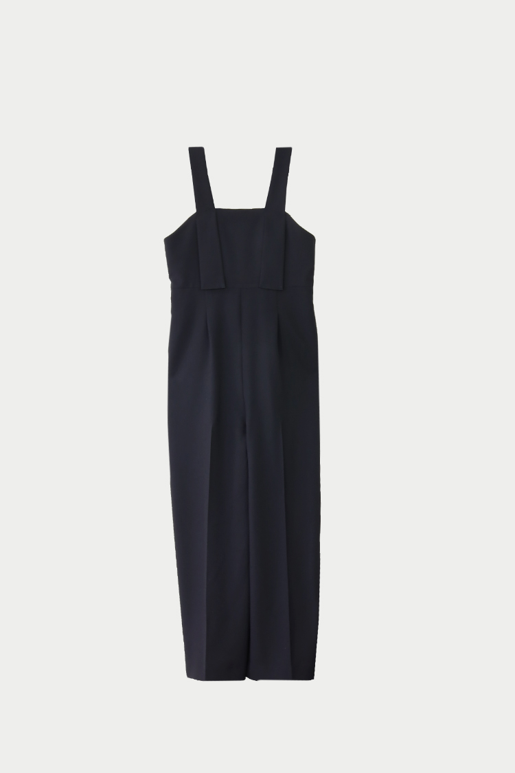 【新品未使用タグ付き】machatt ギャバジンフォルムドレス ブラック DRESS | MACHATT ONLINE STORE