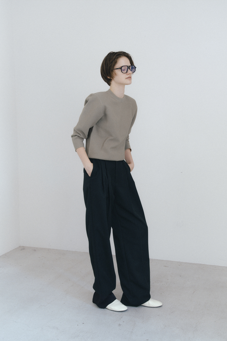 ホールガーメントショルダーニット | MACHATT ONLINE STORE